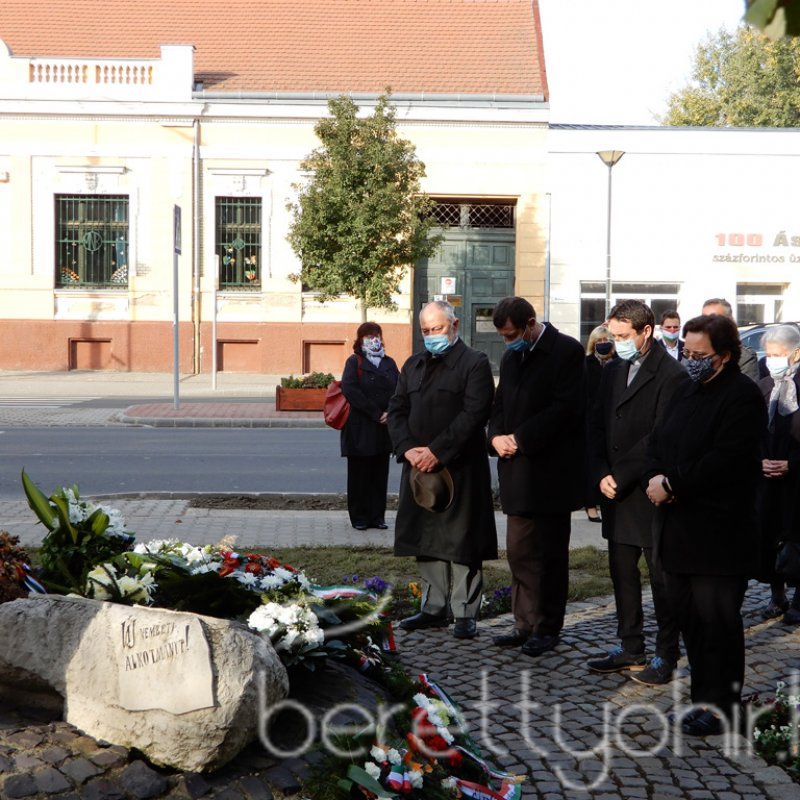 Az '56-os forradalomra emlékeztünk 41